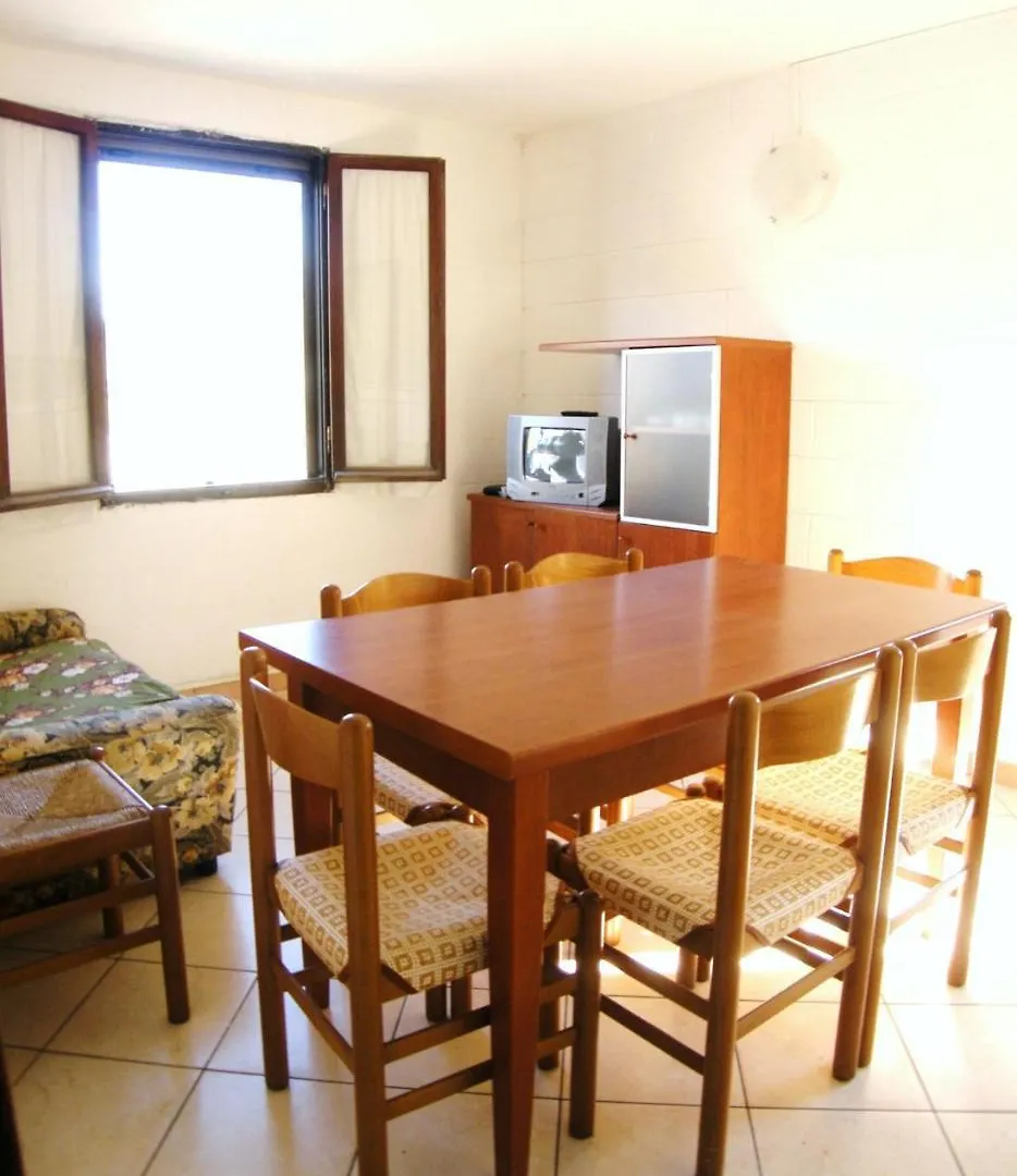 Apartments In Rosolina Mare 24957