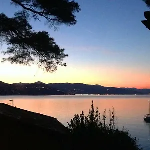 Portofino Seaview Apartment, 50 Meters From The Beach, Free Parking, Air Conditioning Appartamento Paraggi